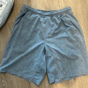 Lululemon Pace Breaker Lined Short 9". Light blue in great shape